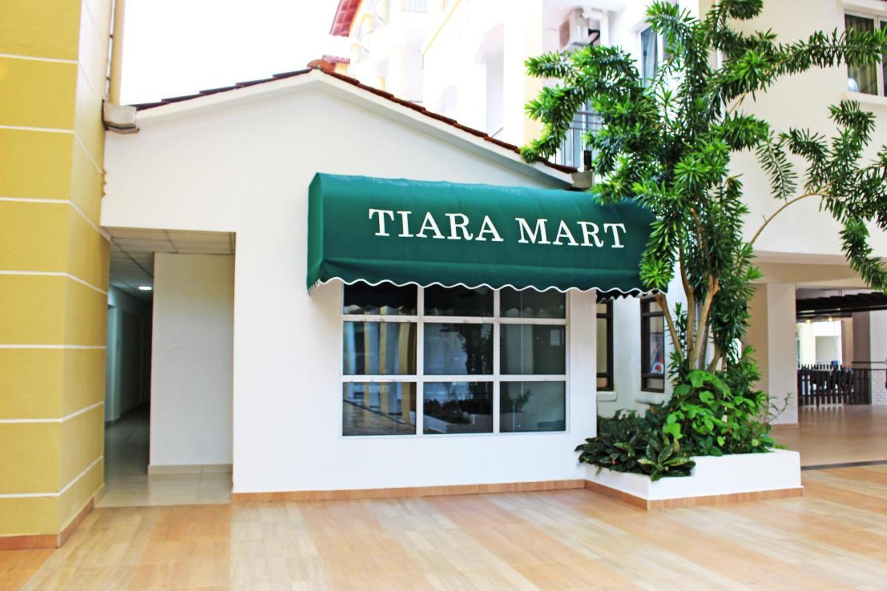 Tiara Resor